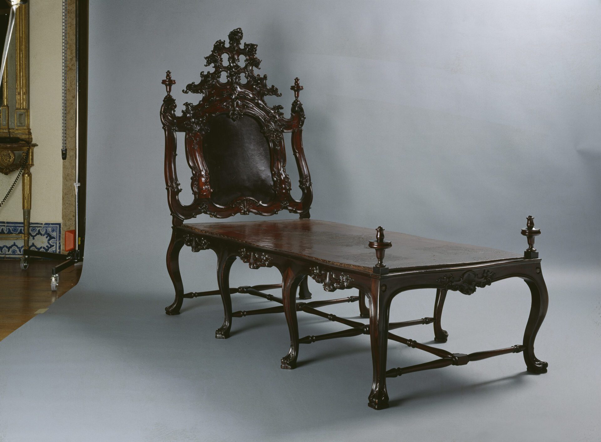 Chaise longue