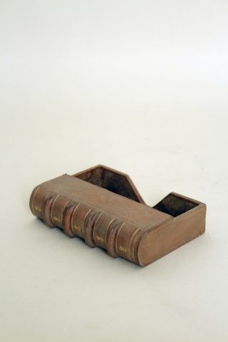 Lambskin card box